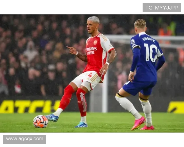 马特塔正面对决阿森纳双塔萨利巴与莫斯克拉的巅峰对抗集锦